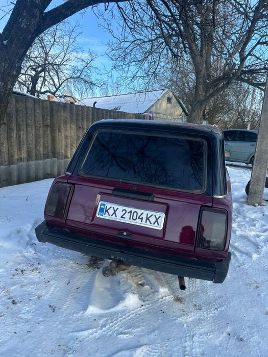 Продам ВАЗ 2104.