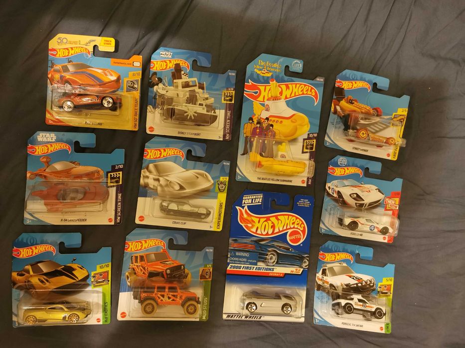 Vendo colecao de Hot Wheels
