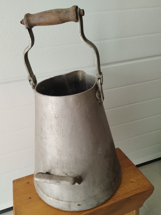 Leiteira CASSIANO antiga