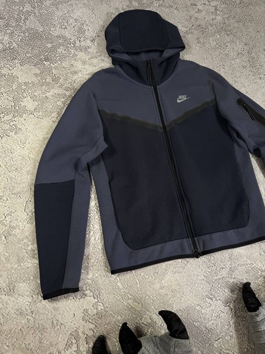 Nike Tech Fleece