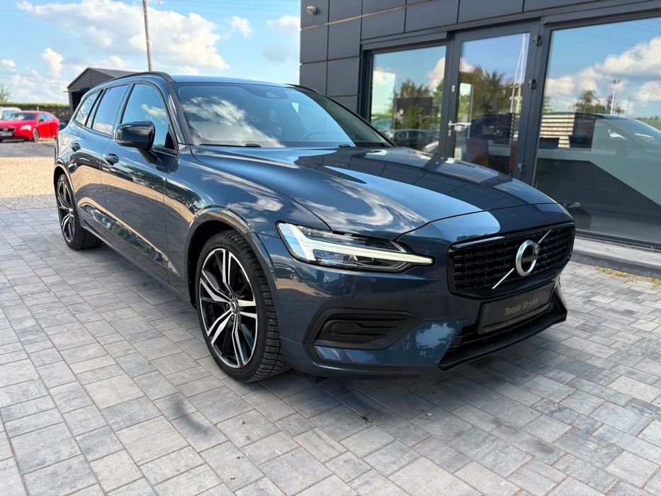 Volvo V60 2.0 hybryda Netto 65900 Gwarancja