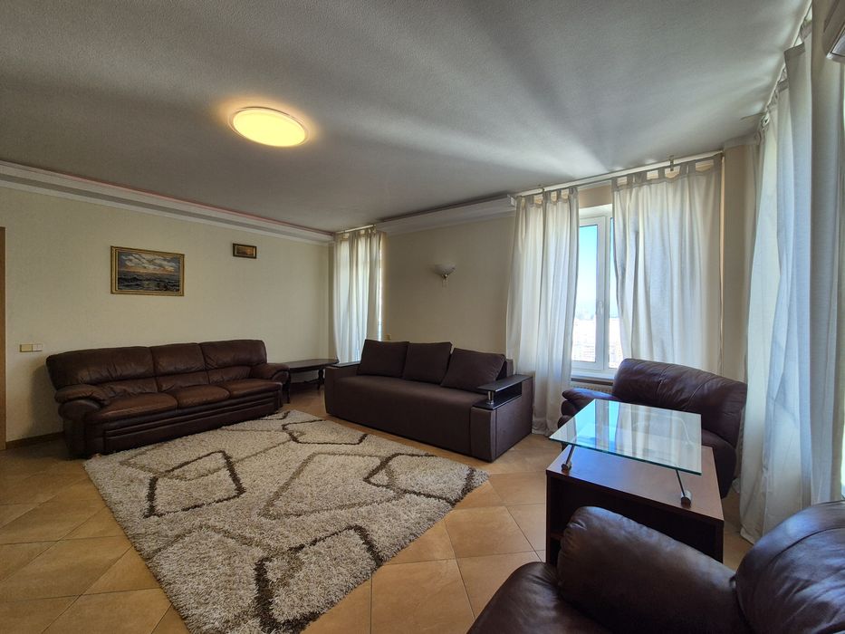 Оренда 2к 78квм квартира Львівська 22А