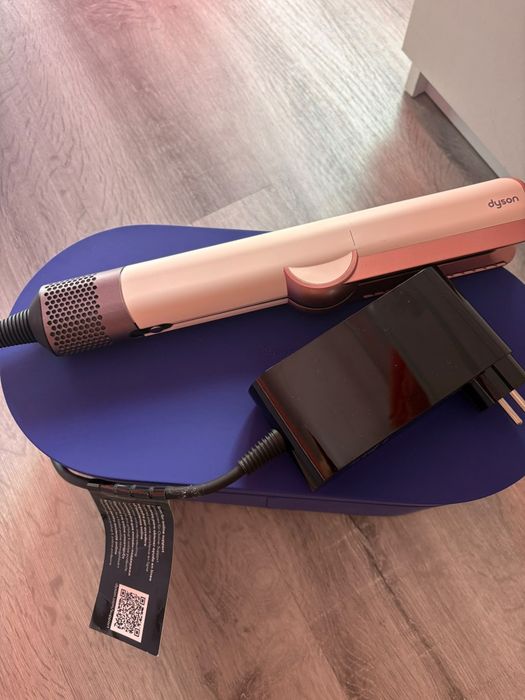 Dyson airwrap id