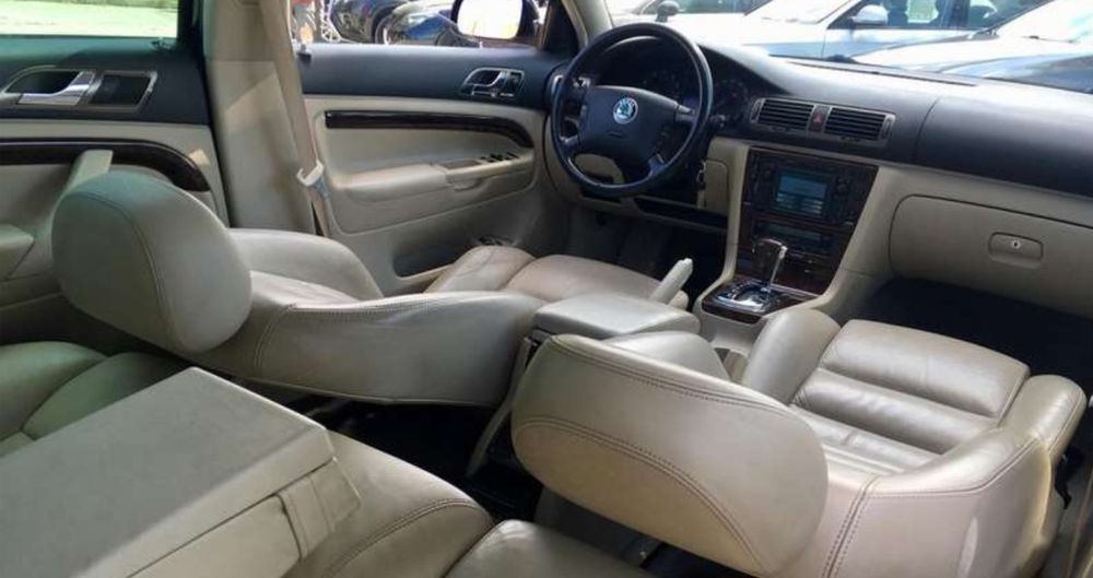 Цена до Нового Года!  Skoda Superb автомат  2,8