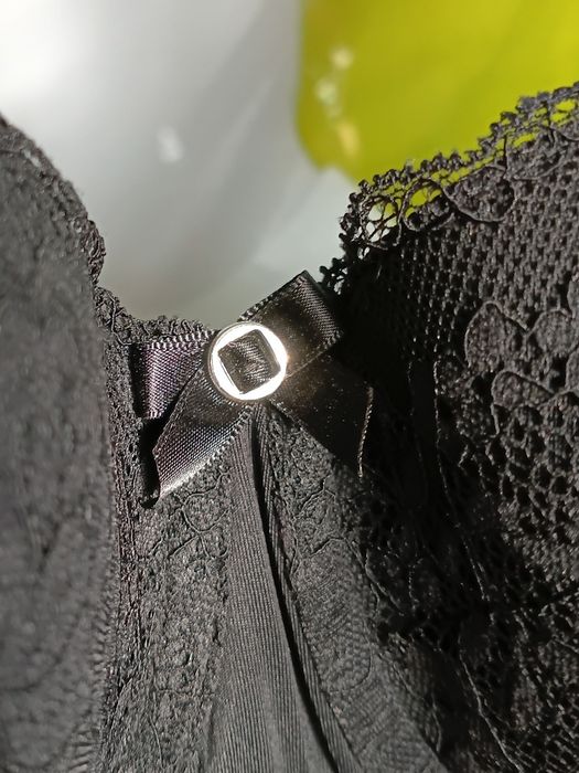 Кружевной бюстгальтер hunkemoller