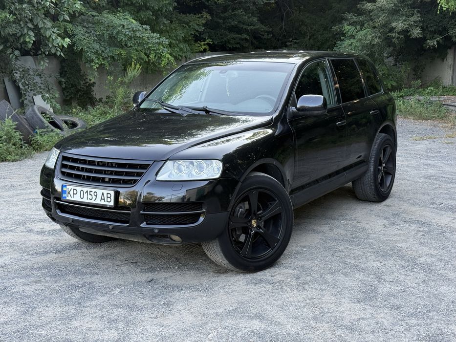 Volkswagen Touareg 3.2 газ/бенз. Автомат. Превма.
