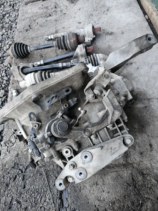 Кпп м32 Opel Zafira Astra Опель зафіра Астра Зафира Коробка передач