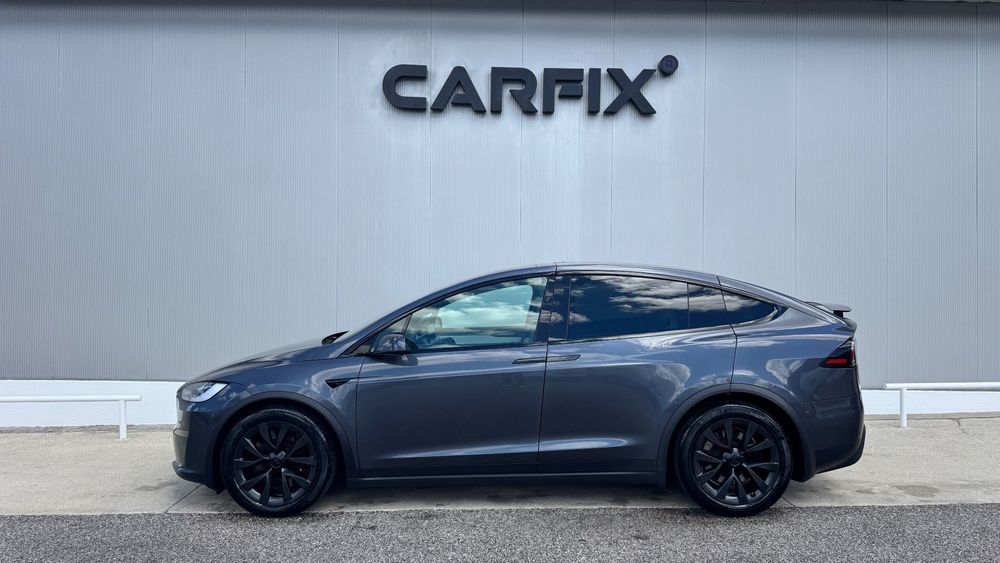 Tesla Model X Plaid AWD