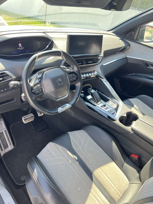 Peugeot 3008 GT Line Hybrid4 300 cv | 2021 | Branco Pérola