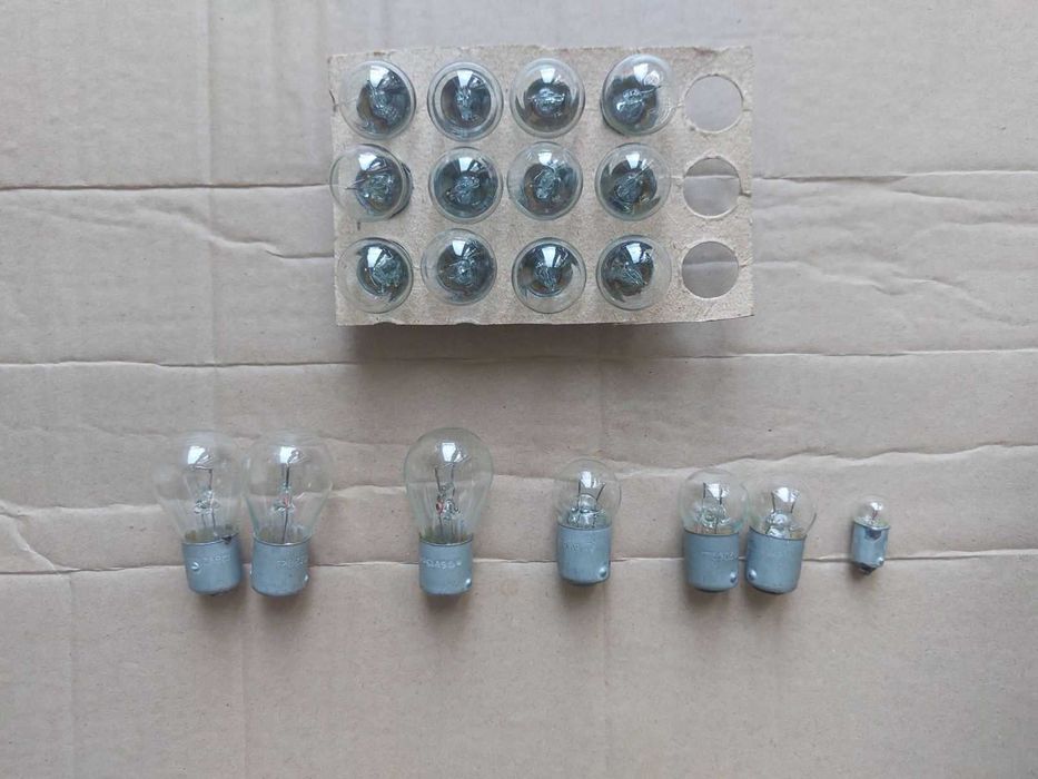 Лампочки спідометра, стопа, габаритів