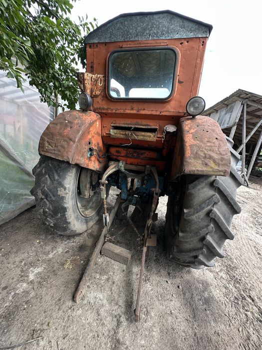 Продам т-40 по запчастях