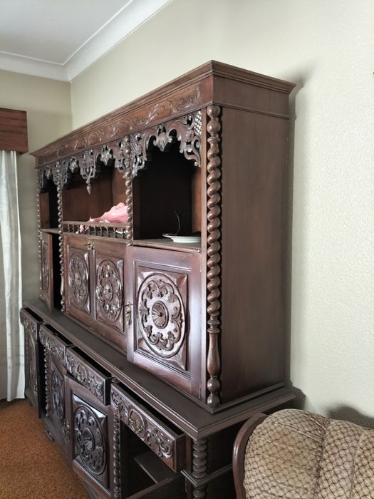 Mobilia de Sala Antiga.