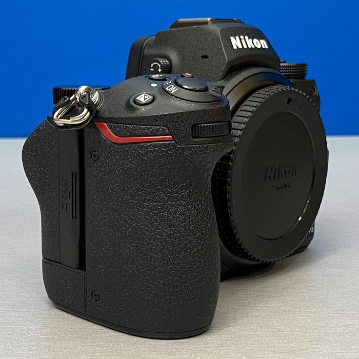 Nikon Z7 II (Corpo) - 45.7MP | NOVA