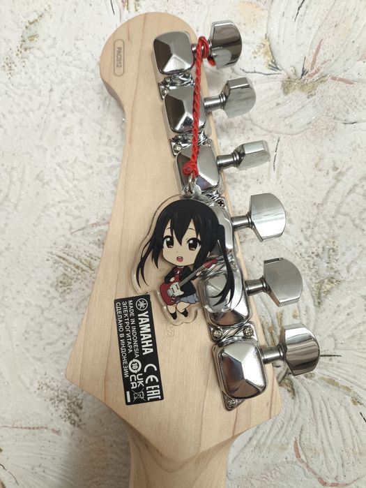Гитара yamaha pacifica 012