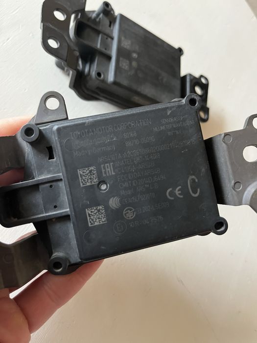 Радар емблема Lexus Toyota Camry USA 88210-06030 / 88210-06090