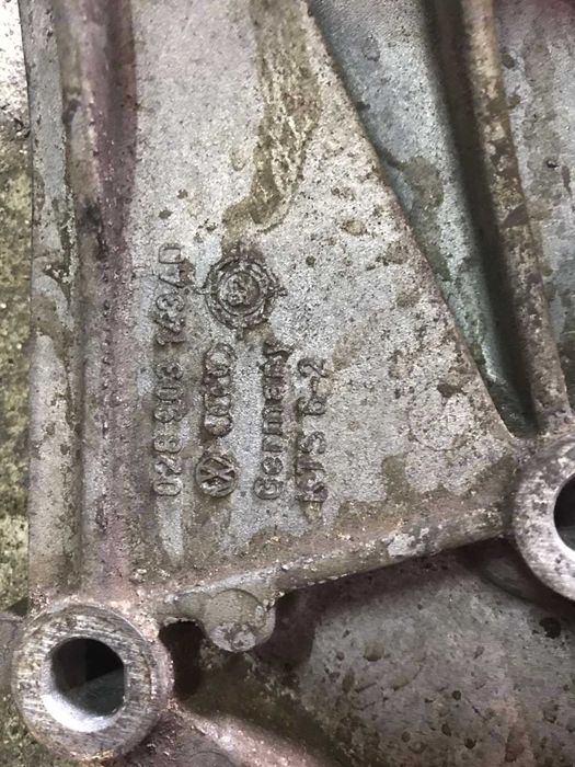 Кронштейн генератора Фольксваген Т-4 1,9 TDI