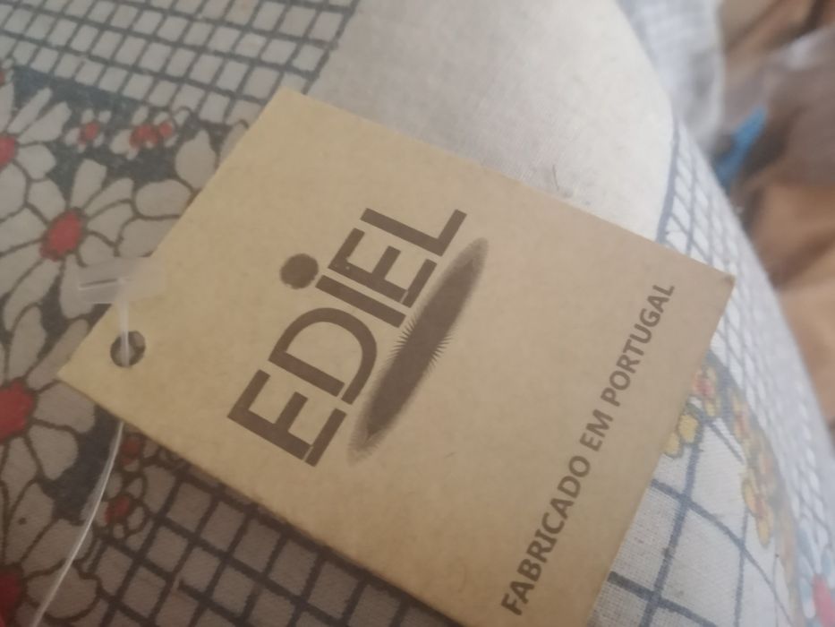 Bolsa com etiqueta cortiça