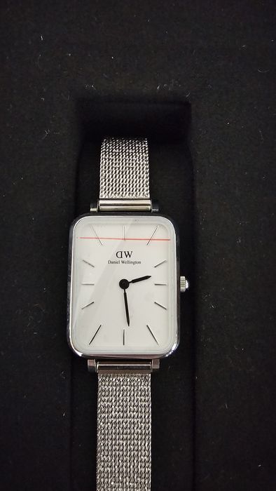Daniel Wellington Quadro Pressed Sterling  годинник абсолютно новий, повний комплект
