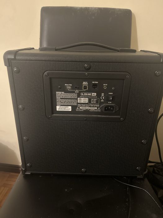 Amplificador Line 6 Spider V30