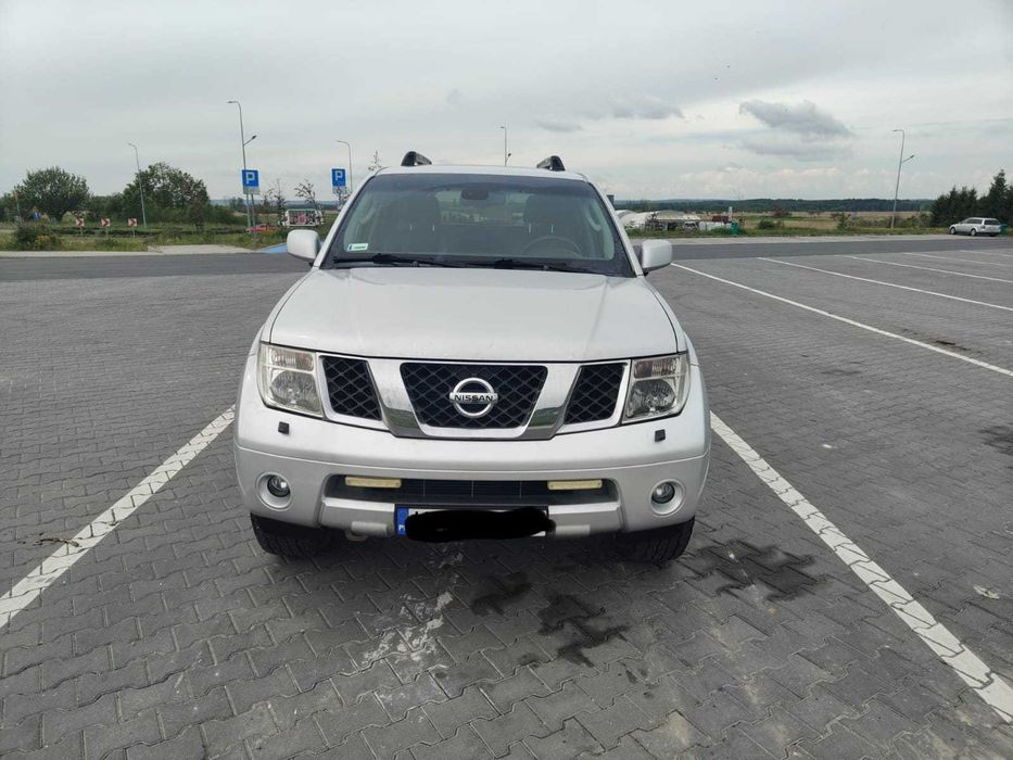 Nissan Pathfinder 2005 rok; 2.5 Diesel