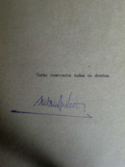 História da Literatura Portuguesa
de António José Saraiva