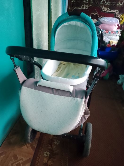 Коляска 2 в 1 і також ванночка для купаня