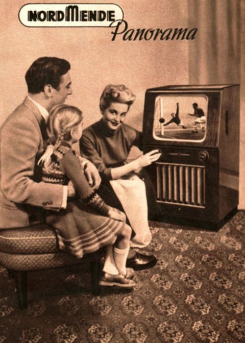 Raro abre cartas publicidade NordMende Televisão e Rádio