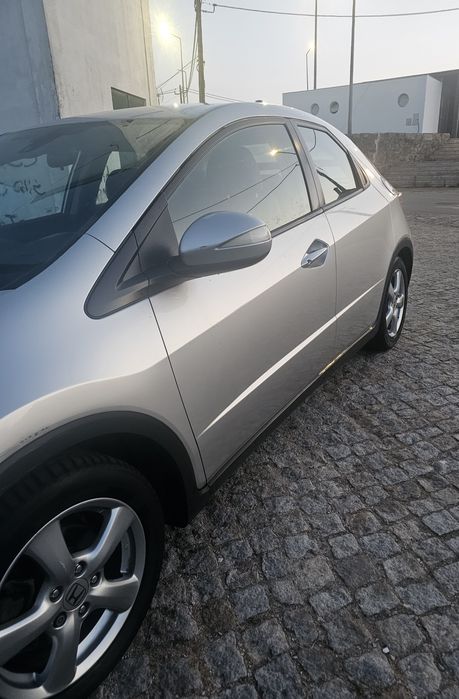 Honda civic impecável