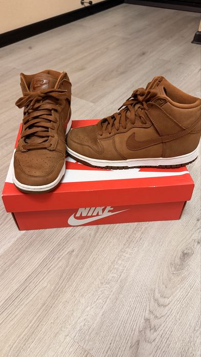 Продам кросівки унісекс Nike Dunk high premium