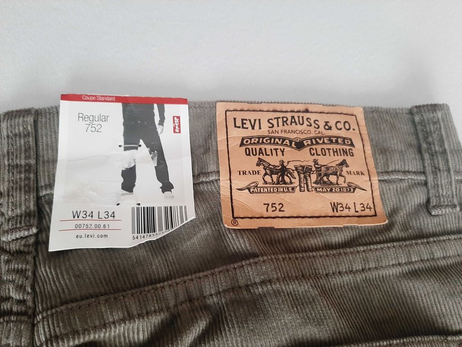 spodnie damskie Levi Strauss kolor oliwkowy nowe rozmiar 34 34