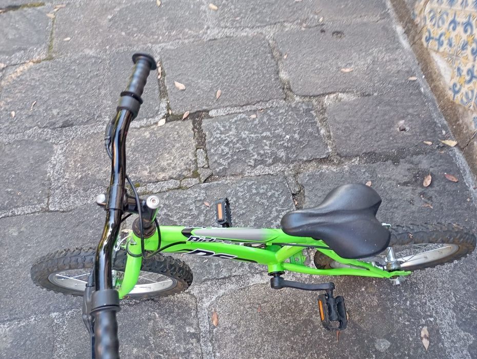 Bicicleta para criança (aprendizagem)
