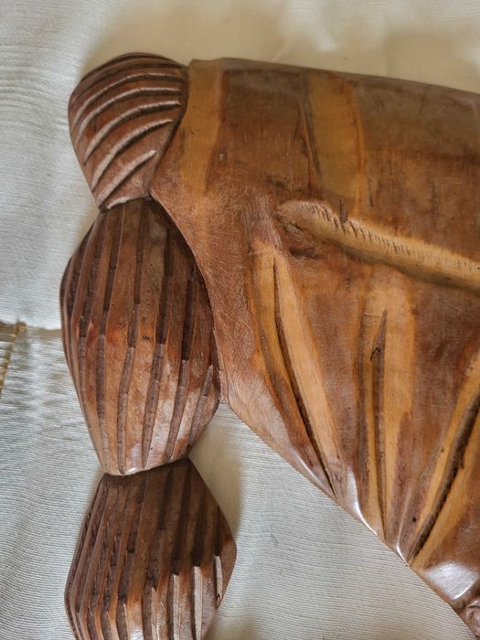 Estatueta africana de parede