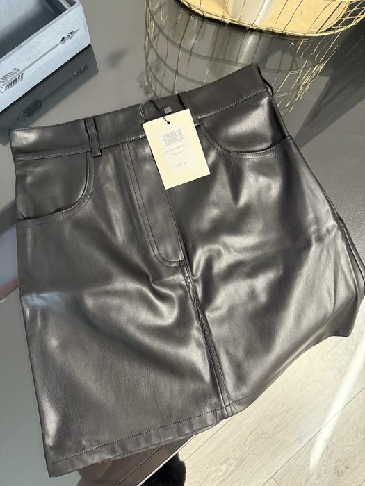 Продам шкіряну спідницю Papaya