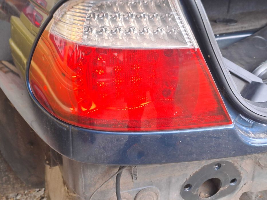 Bmw e46 cabrio lift lampa tył led lewa prawa