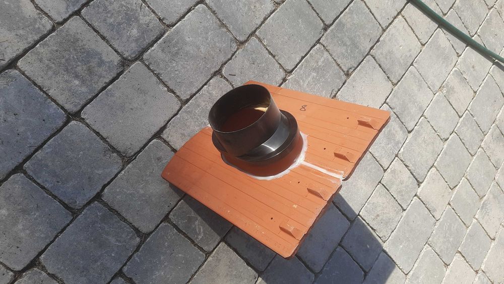 Kominki dachowe ceramiczne zespolone z dachówką Creaton, fi 125