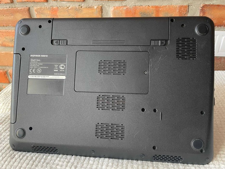 Ноутбук Dell Inspiron N5010, i7-640M 2.80 ггц, 4гб ОЗУ.