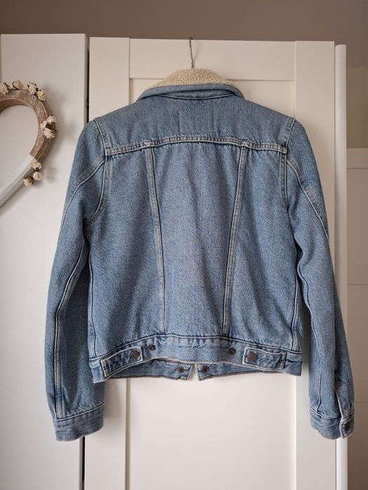 Vendo blusão Levi's