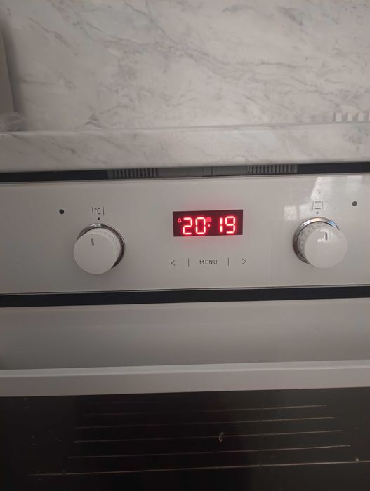 Piekarnik do zabudowy Amica