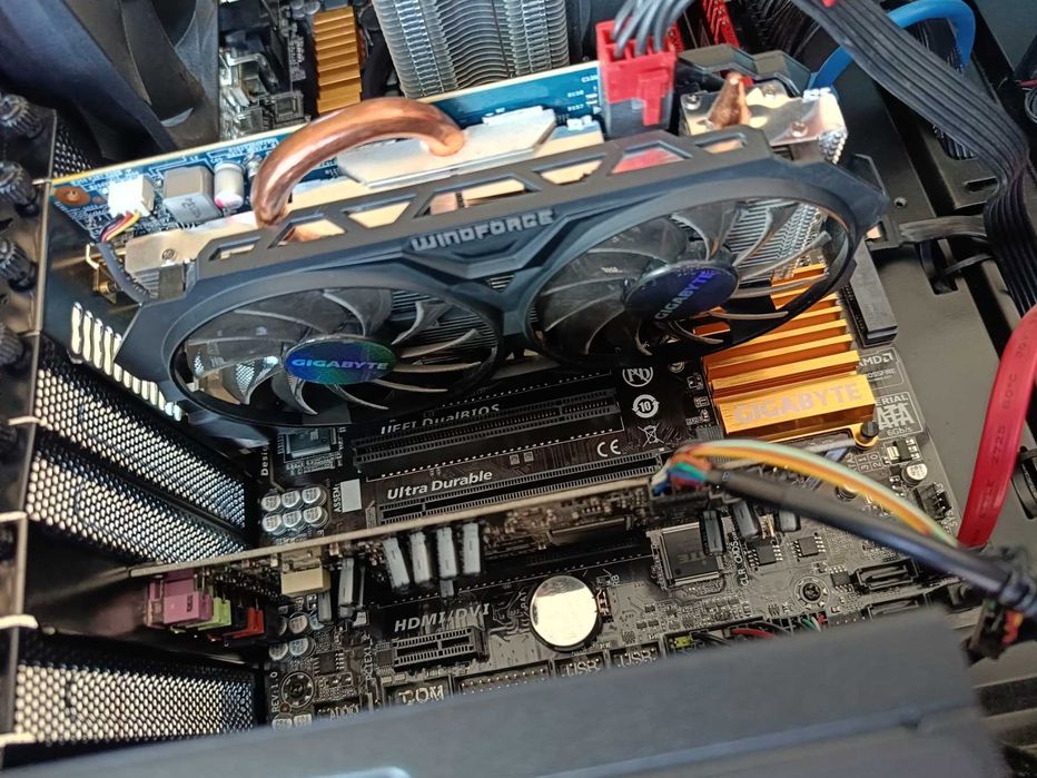Komputer PC Intel Core i5