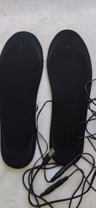 Podgrzewane wkładki do butów USB