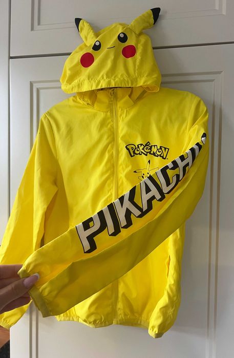 H&M Windbreaker Pikachu– kurtka przeciwdeszczowa wiatrówka roz 134