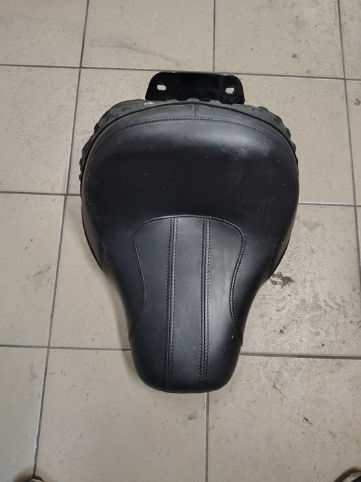 Сидіння Harley Davidson softail 18-23