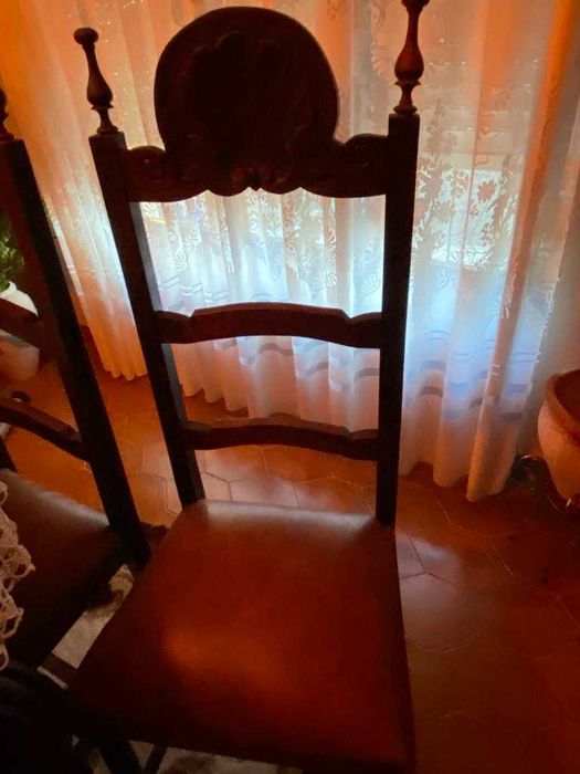 Móveis vintage com pouco uso