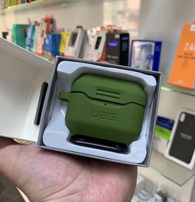 Чехол для  UAG для Apple AirPods 1/2/3, Pro/Pro 2,  с карабином