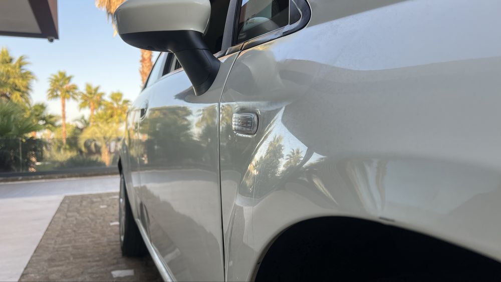 Fiat Punto 2012 – 210.000 km – Fiável e económico trato financiamento