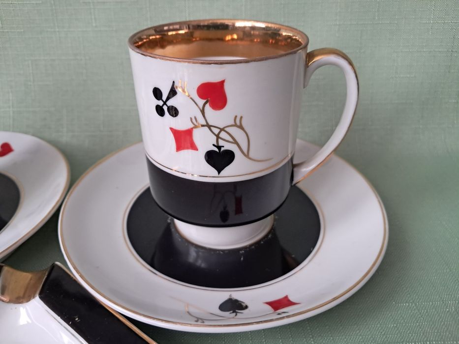 Ćmielów zestaw elementów z serwisu brydżowego