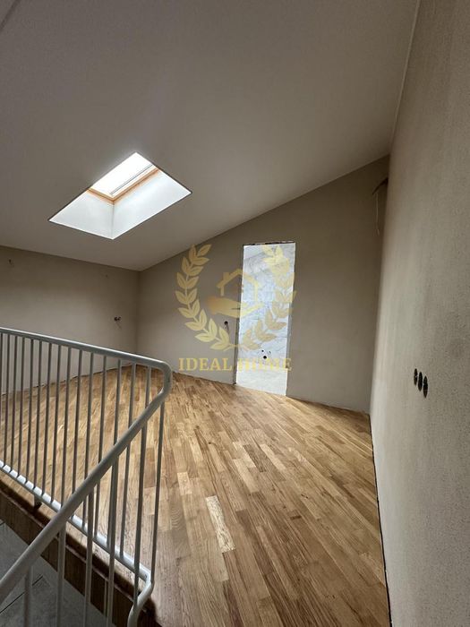 Продаж дворівневої, 2к. кваритири, м. Сирець