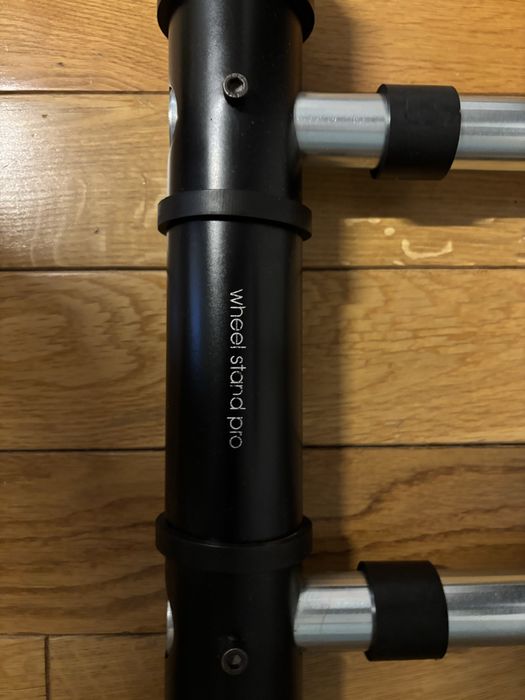 Stojak Wheel Stand Pro na kierwnice Logitech