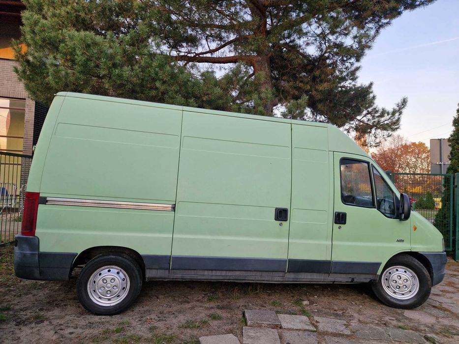 Bezwypadkowy Peugeot Boxer maxi 2,8 L3H2 2003 Polski salon