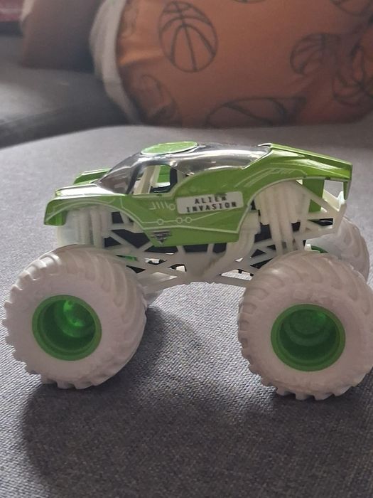 Monster track Hotwheels